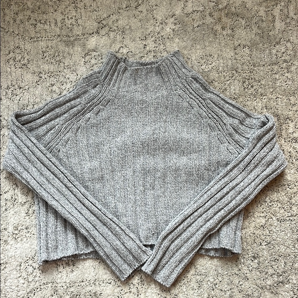 American Eagle Gray cropped mock neck Ribbed Women's Sweater